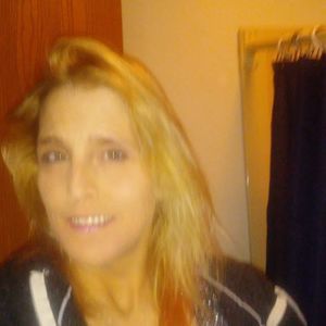 Meet your Posher, Pam